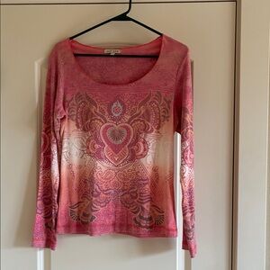 Women's Long-Sleeve Pink Patterned Scoop-Neck Top